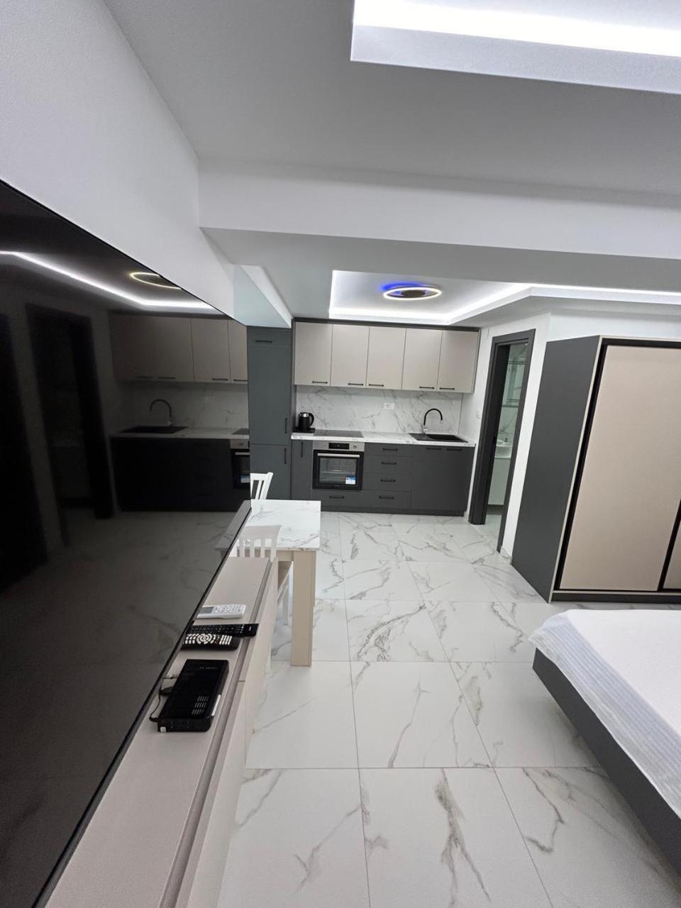Merlin Prestige Apartments Budva Exterior foto
